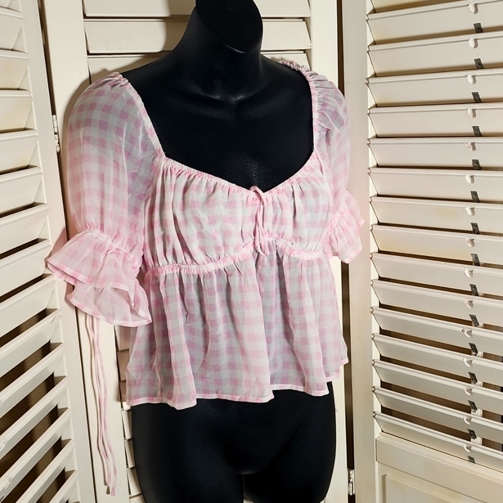Forever 21 sheer woven pink and white checkered top.